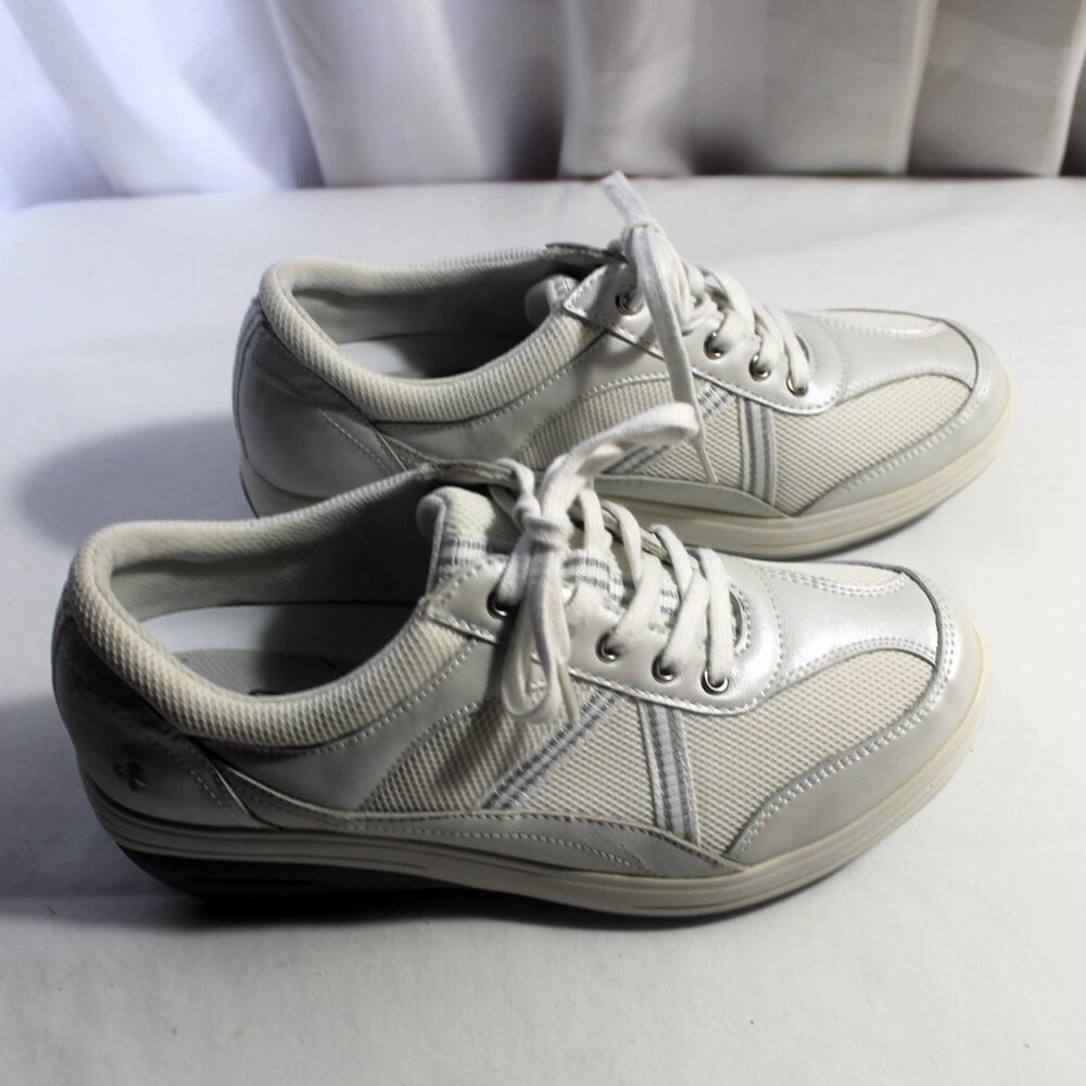 Grasshoppers Get Fit Performance Platform Sneakers, Off-White/Gray, 9M